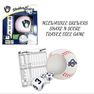 NWT MILWAUKEE BREWERS SHAKE N SCORE DICE GAME